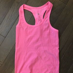 Pink lululemon tank!